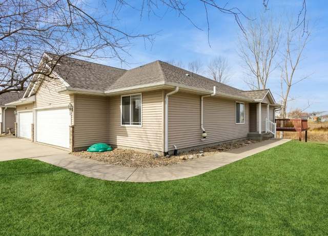Property at 2296 Tallgrass Dr, Marion, IA 52302, 3 beds, 3 baths