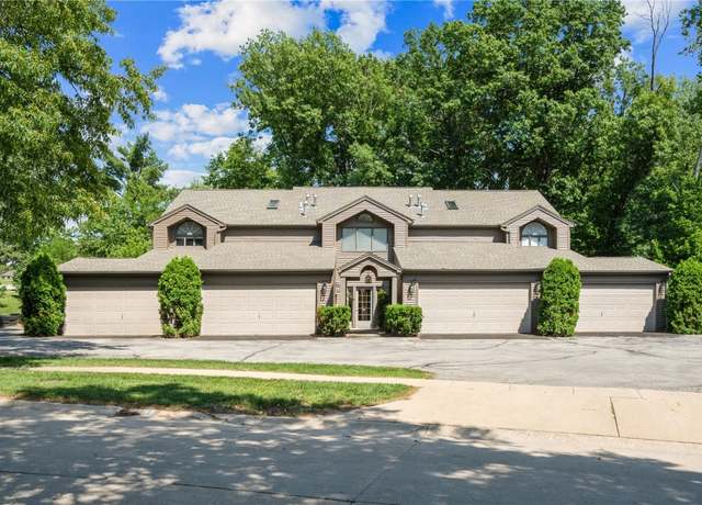 Property at 3720 Timberline Dr NE #3, Cedar Rapids, IA 52402, 2 beds, 2 baths