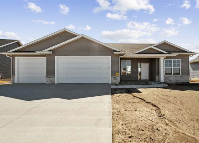 Property at 1363 Echo Ridge Ln, Marion, IA 52336, 5 beds, 3 baths