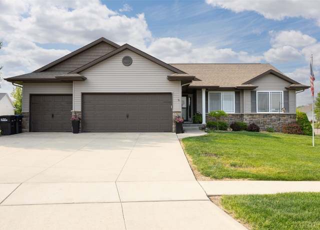 Property at 3501 Faulkner Avenue Ave, Marion, IA 52302, 5 beds, 3 baths