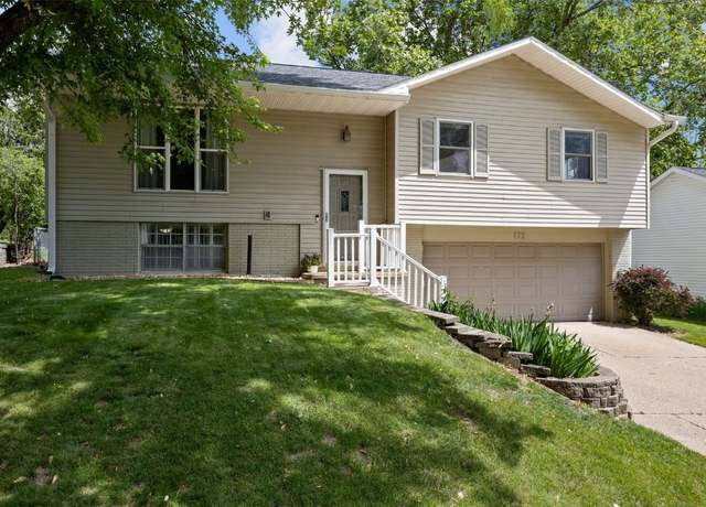Property at 172 Brentwood Dr NE, Cedar Rapids, IA 52402, 3 beds, 1.5 baths