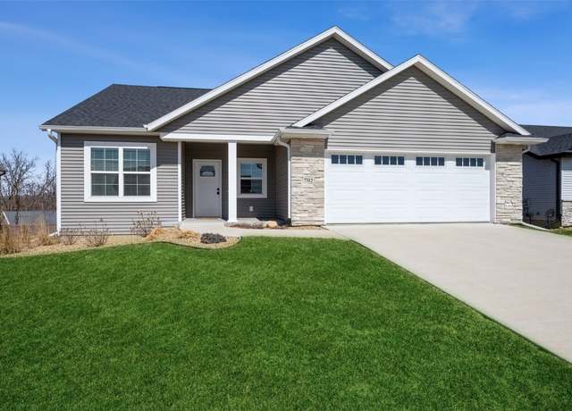 Property at 7312 Country Ridge Dr NW, Cedar Rapids, IA 52405, 3 beds, 3 baths