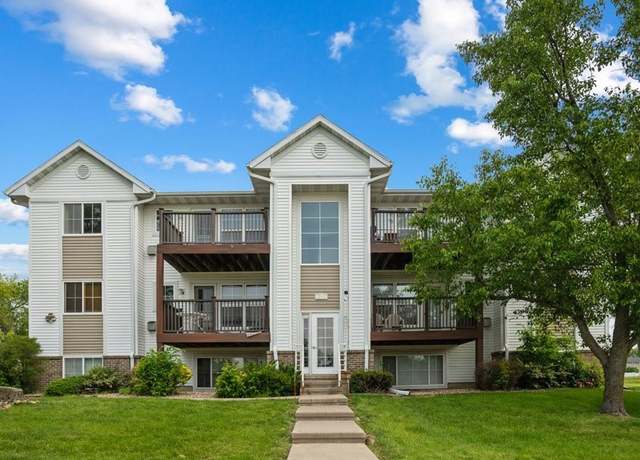Property at 1200 Murray St NE #1, Cedar Rapids, IA 52402, 2 beds, 1 bath