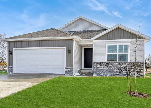 Property at 9611 Brighton Way SW, Cedar Rapids, IA 52404, 4 beds, 3 baths