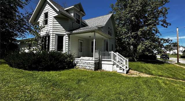 Photo of 605 Jefferson Ave, Lowden, IA 52255