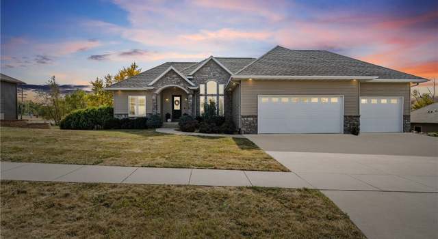 Photo of 2791 Jefferson Ct NE, Swisher, IA 52338