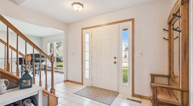 Photo of 405 Stoney Creek Rd NW, Cedar Rapids, IA 52405