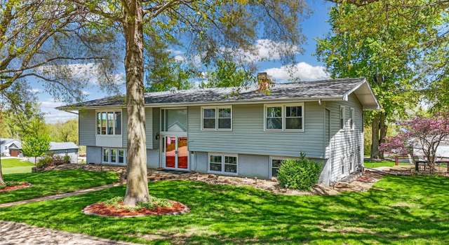 Photo of 1749 Parkside Dr Dr NE, Solon, IA 52333