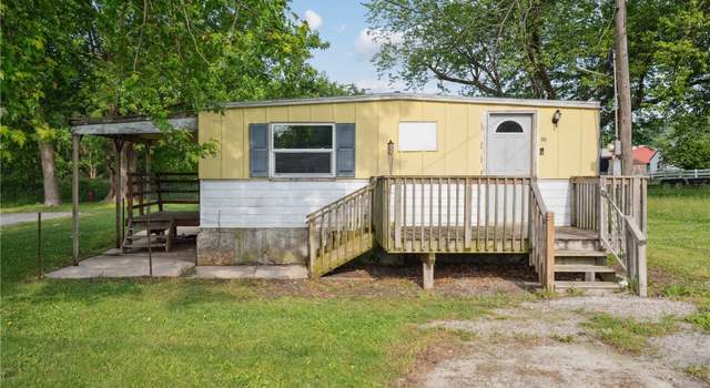 Photo of 101 N High Ave, Oxford, IA 52322