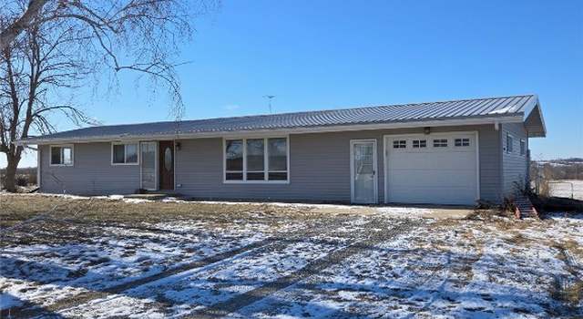 Photo of 3452 Iowa 21, Belle Plaine, IA 52208