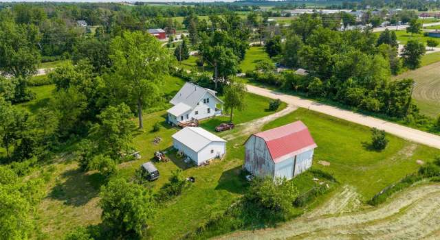 Photo of 933 Wanatee Creek Rd, Bertram, IA 52403