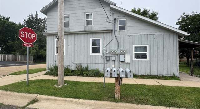 Photo of 400 Vanderbilt St, Fairfax, IA 52228