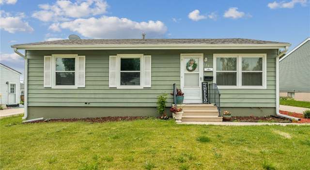 Photo of 144 Cherry Hill Rd NW, Cedar Rapids, IA 52405