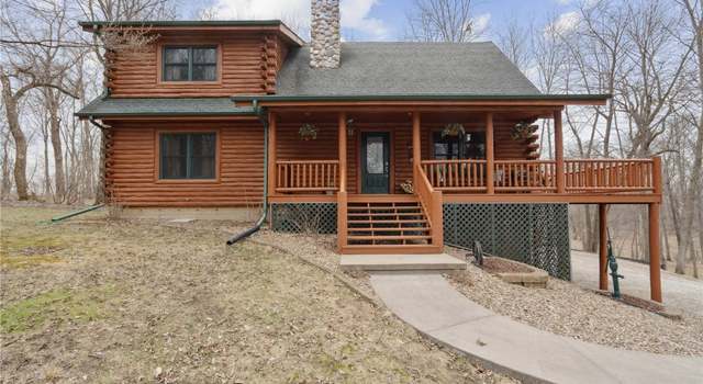 Photo of 2894 Lynne Ln, Alburnett, IA 52202