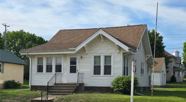 Photo of 217 Broadway St, Oxford Junction, IA 52323