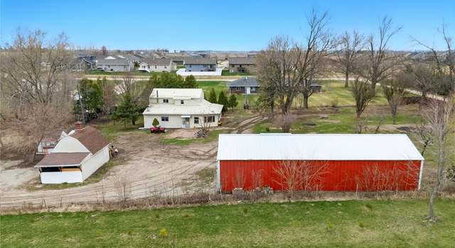 Photo of 5503 Smithland Dr, Marion, IA 52302