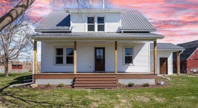Photo of 697 220th St, Tipton, IA 52772