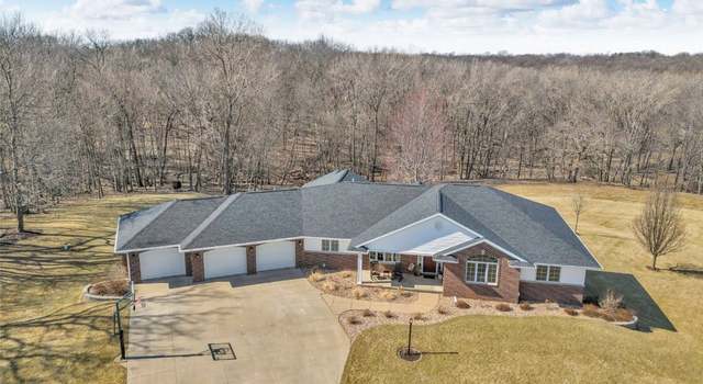 Photo of 24594 110th St, Anamosa, IA 52205