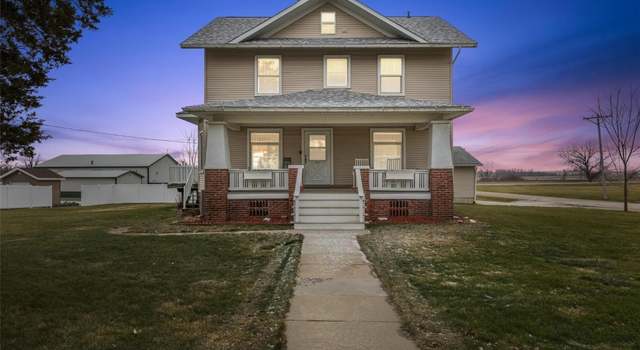 Photo of 413 Evergreen St, Norway, IA 52318