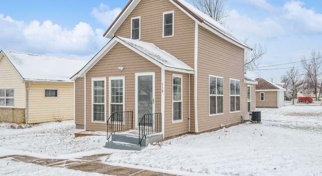 Photo of 112 Cherry St, Van Horne, IA 52346