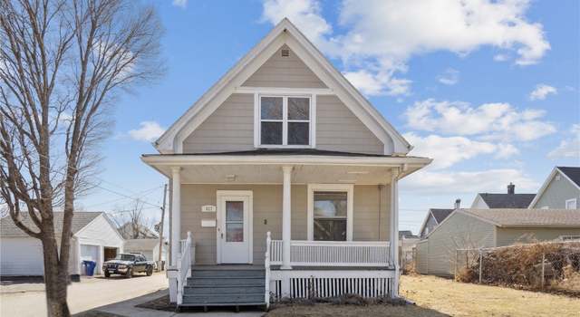 Photo of 817 8th Ave SW, Cedar Rapids, IA 52404