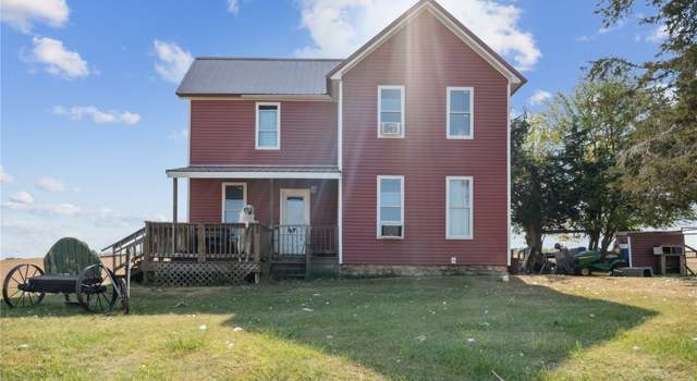 Photo of 1082 W Mount Vernon RD Rd, Mt Vernon, IA 52314
