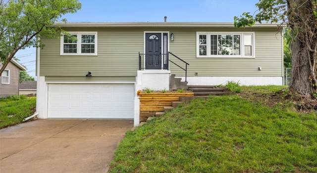 Photo of 1642 19th St, Cedar Rapids, IA 52405