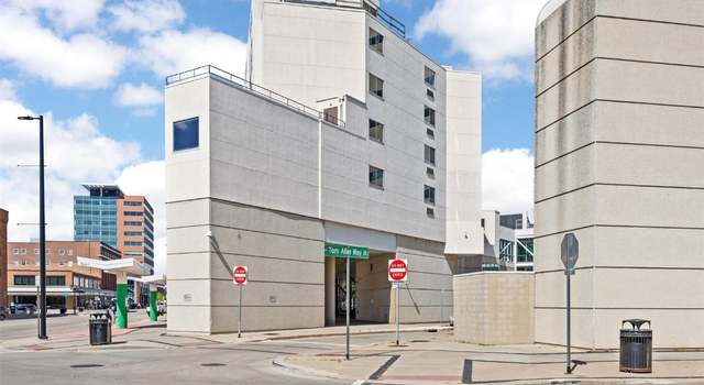 Photo of 400 1st St St SE #202, Cedar Rapids, IA 52401
