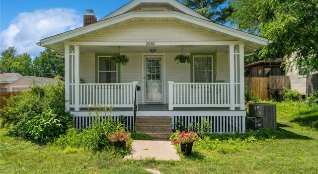 Photo of 2066 Linn Blvd Blvd SE, Cedar Rapids, IA 52403