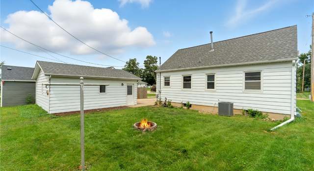 Photo of 2415 14th Ave, Marion, IA 52302