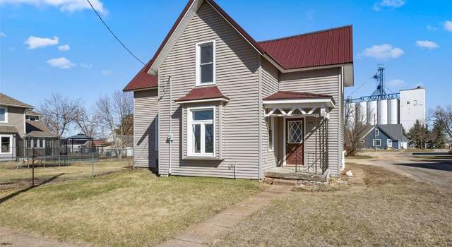 Photo of 212 South St, Martelle, IA 52305
