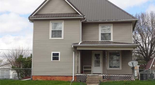 Photo of 156 W Oak St, North English, IA 52316