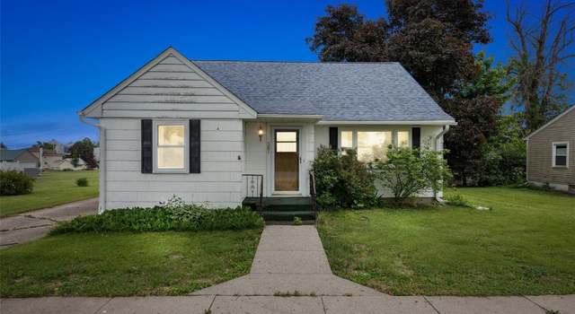 Photo of 307 2nd Ave Ave, Clarence, IA 52216
