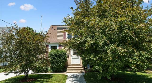 Photo of 1207 E 4th St, Vinton, IA 52349