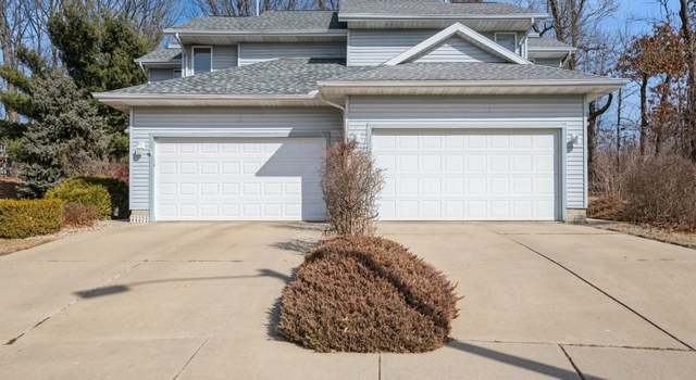 Photo of 2502 Ellis View Ct NW, Cedar Rapids, IA 52405