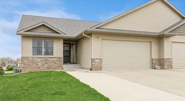 Photo of 402 Prairie Hill Dr, Atkins, IA 52206