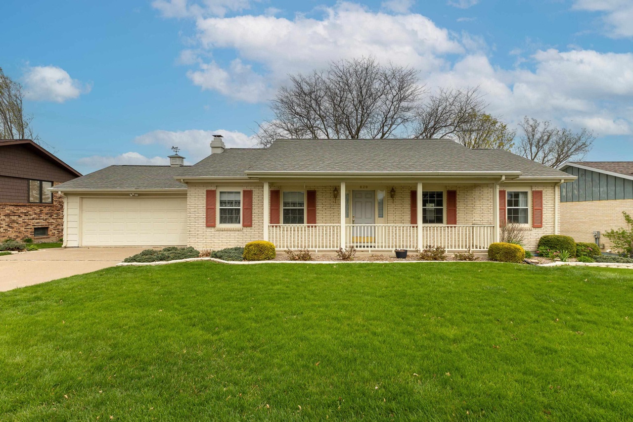820 Kelly Ln, Dubuque, IA 52003 MLS 149251 Redfin
