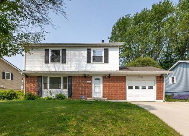 Property at 2259 Saint John Dr, Dubuque, IA 52002, 4 beds, 2 baths