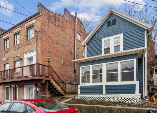 Property at 328 Franklin St, Galena, IL 61036, 2 beds, 2 baths