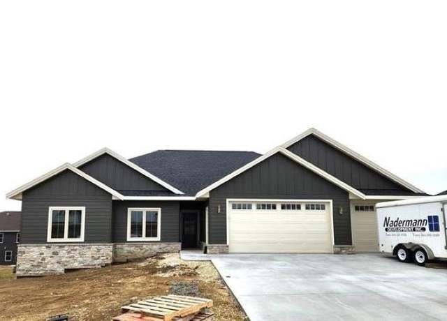 Property at 215 Angela Jean Cir, Peosta, IA 52068, 5 beds, 3.5 baths