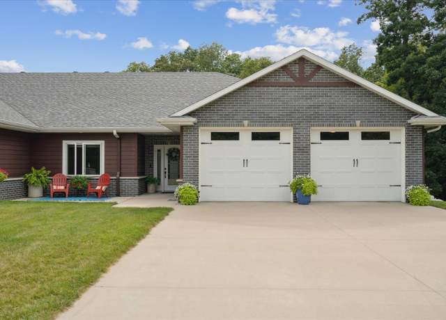 Property at 20687 Kayak Ct, Manchester, IA 52057, 3 beds, 3 baths