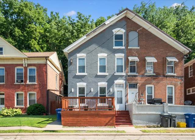 Property at 455 Almond St, Dubuque, IA 52001, 3 beds, 1.5 baths