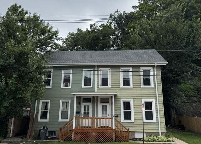 Property at 506 W Locust St, Dubuque, IA 52001, 4 beds, 2 baths