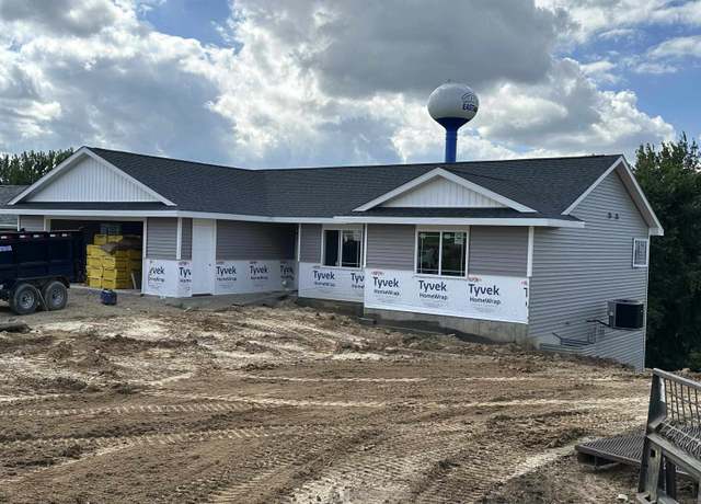 Property at 405 N Blake Ave, East Dubuque, IL 61025, 3 beds, 2 baths