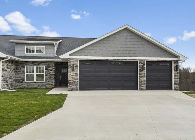 Property at 3126 Windmill Ct, Dubuque, IA 52003, 4 beds, 3 baths