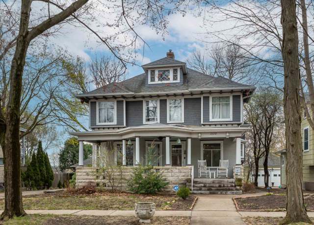 Property at 1110 Langworthy St, Dubuque, IA 52001, 4 beds, 1.5 baths