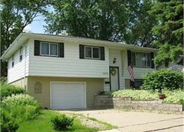 Property at 3478 Waller St, Dubuque, IA 52002, 3 beds, 2 baths