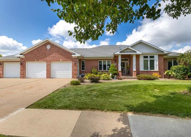 Property at 1051 Barbaralee Dr, Dubuque, IA 52003, 4 beds, 3 baths