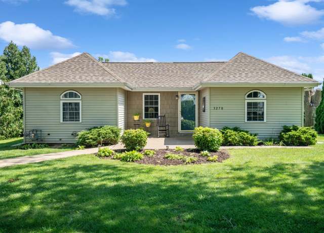 Property at 3270 Hales Mill Rd, Asbury, IA 52002, 2 beds, 2 baths