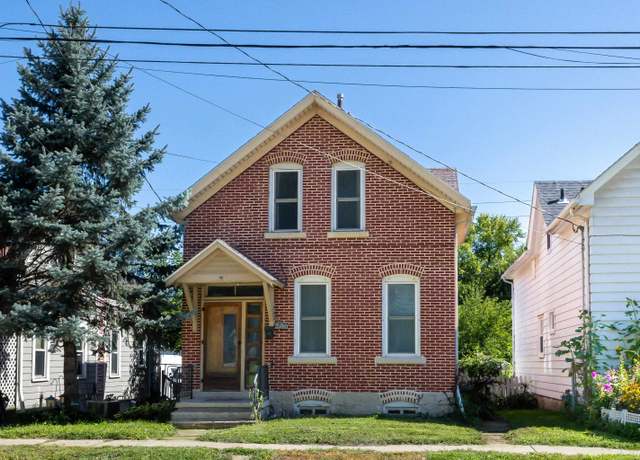 Property at 2760 Central Ave, Dubuque, WI 52001, 3 beds, 1.5 baths